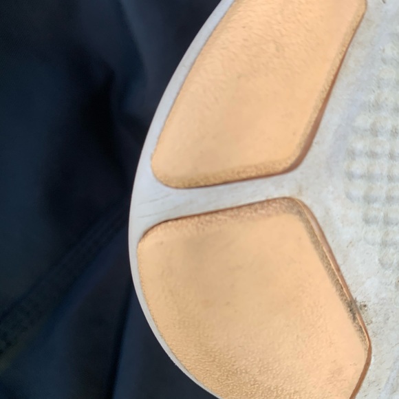 Nike FLEX Running Shoes FLORAL PRINT Women's 11 also fits Men's 8.5-9 - Picture 4 of 5